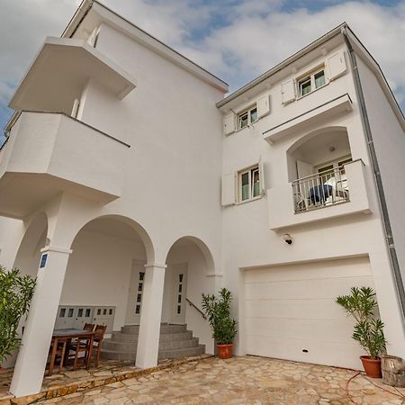 شقة Haus Toni Ražanac المظهر الخارجي الصورة